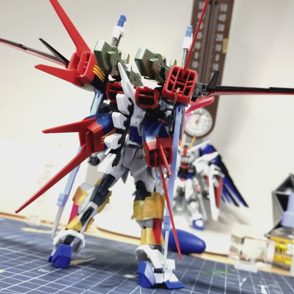 これがワイの…!!マルチプルアサルトストライカーや!!&nbsp;という感じでほぼほぼ2個積みのロマン装備を考えました👍👍（3枚目）