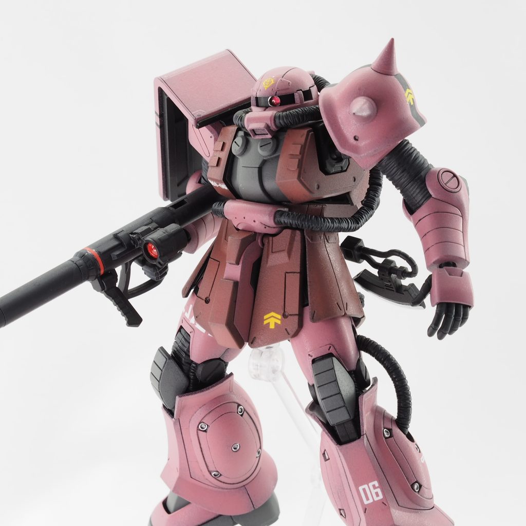 サンボル系のマッシブなアレンジ、食玩のアルティメットオペレーションを思い出します。あれは更にアレンジ強めですが、けっこう好きなシリーズでした☺️