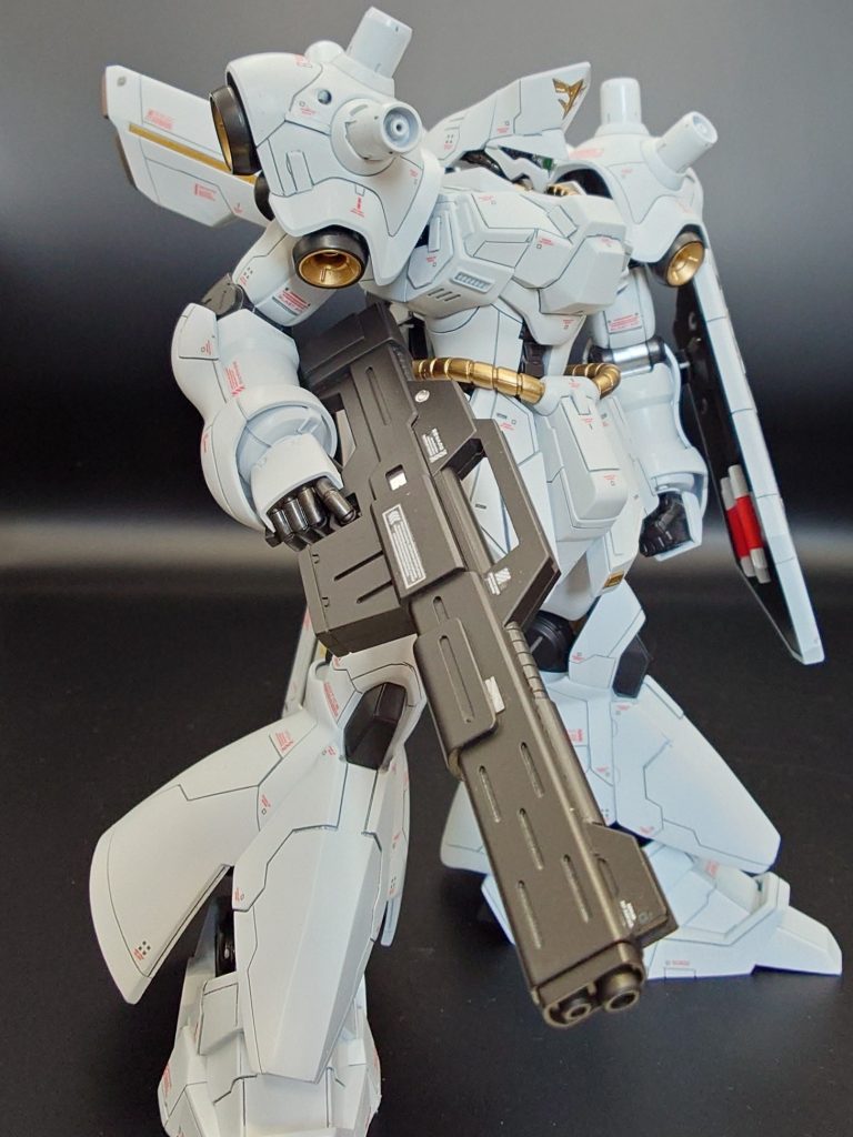 ライフルはサザビー用を使用。