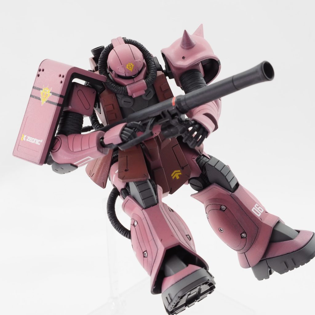 アニメ風にピンクか、オリジン風に赤を強めるか、悩んだ末のアニメ風最近グラデーション塗装に挑戦してますが、なかなかいい塩梅になりませんね😅ムズカシー