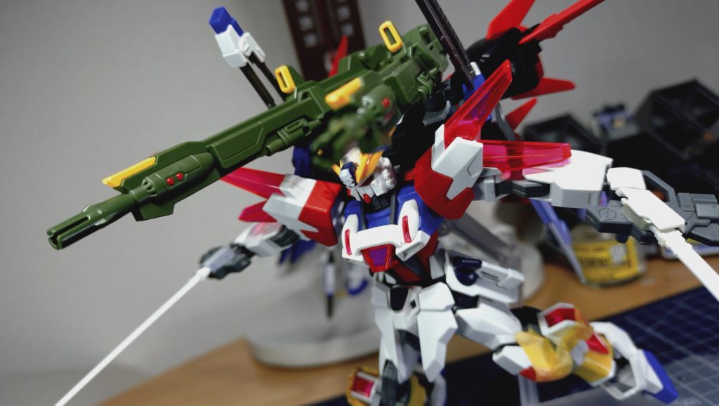 作品名：先日の悩みは…<p>こんにちは。あるいは、こんばんわ。 颯盛工房の颯奈です。 先日、ワイ流マルチプルアサルトストライカーをストライクかジャスティスのどちらかに背負わせるか悩んでおりましたが、結論が出ました。 背負わせるのは、ストライク。 ジ [&hellip;]</p>
