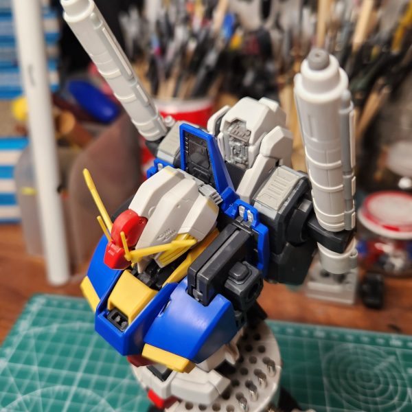 スタビライザー？部分を改修しました。メカ部の後ハメ加工、プラバンでのスクラッチなどです。（6枚目）