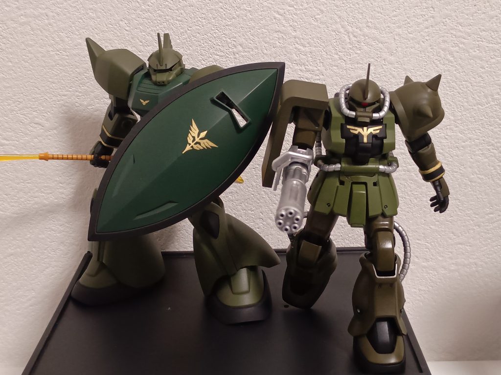 金袖ツーショット士気だけは高い残党の中でも、より際立った偏屈な高官が厄介払いされた先で巡り会った機体……とかだとエモい