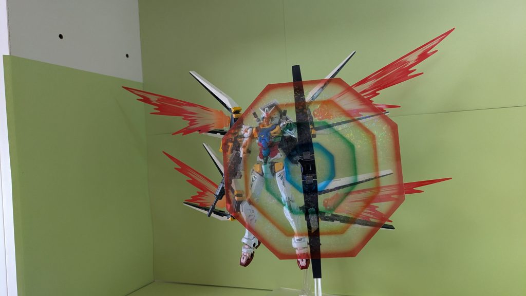 ちなみにコイツのフィンファンネルはATフィールド出せます！は、エヴァとか使徒しか出せないだろ？と思ったそこの君！カラー繋がりなんでイオマグヌッソでなんでもできますw。