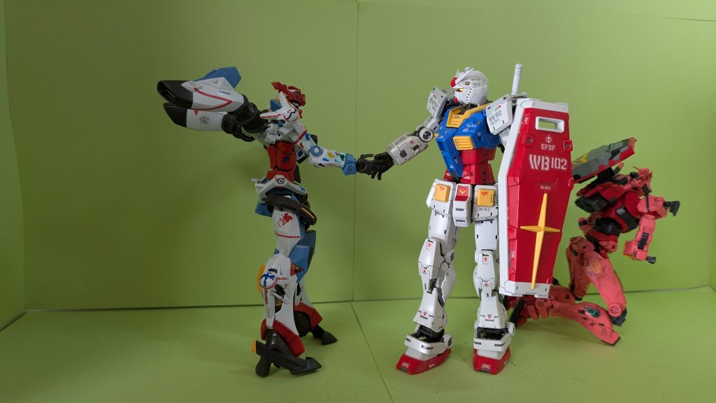 ジークアクスと一緒に握手！https://gumpla.jp/hg/2254614