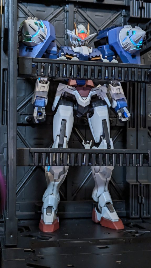 作品名：<p>100均で売ってる山田化学さんのジオラマベース。これめっちゃいいですね😻はぱっと組んでガンプラポンって置くだけでなんかめちゃくちゃ映える🤩🤩 全国的に品薄感続いてるみたいですが😅</p>
