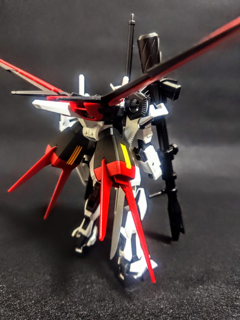 背負いモノはいつものエールストライカーにいつもの長剣を。毎回買い足すもんだから、ストライクも増えウエポンセットも増え、まさに同じものが増えて増えて、「違うんだよかぁちゃん」が言えません(笑)。