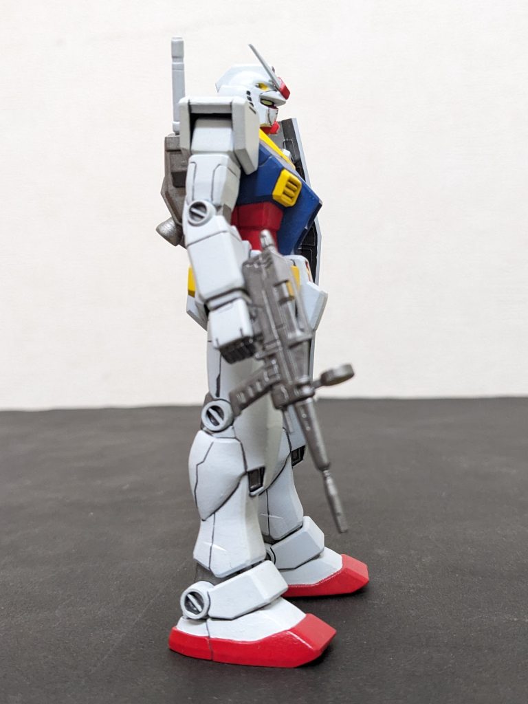 右側面300円だから贅沢言うなよですが、ライフルがペラッペラなのが残念ポイント😅