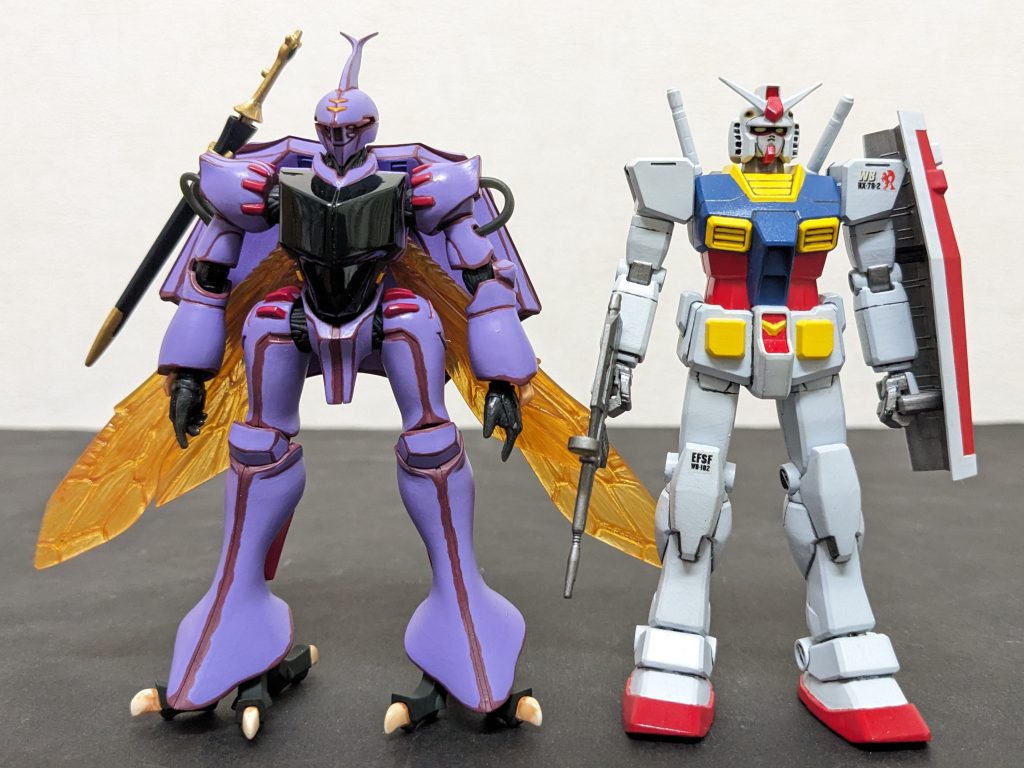 おまけ1大体同じ頃に作ったHGダンバインと。一応、拙いながらも生物感出そうと思って筆塗りしてます。