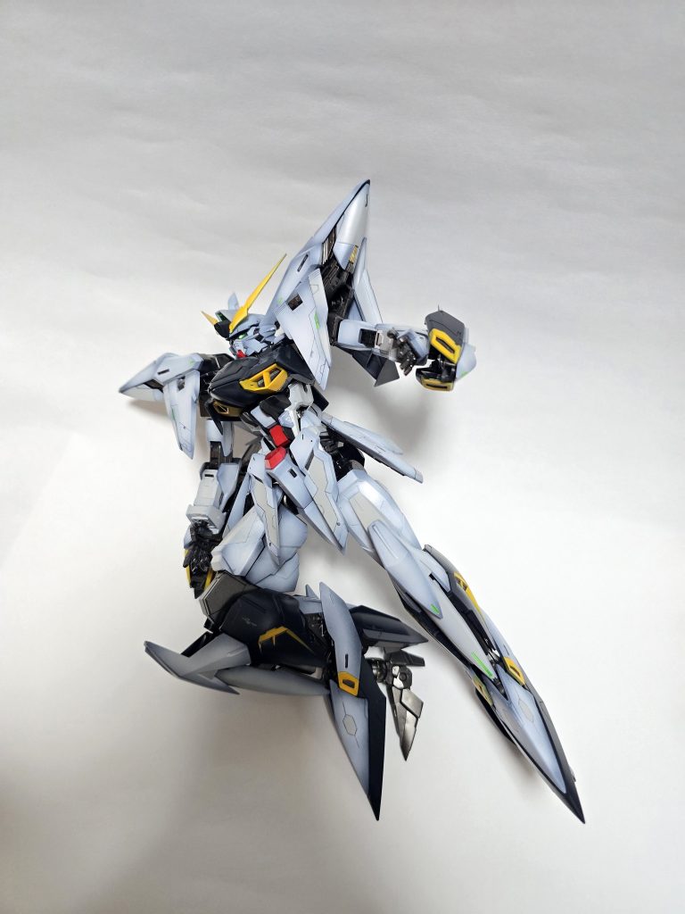 そういや、塗ってる途中で放置してたぜい🤣皆大好き、ニューガンダムカラー☆