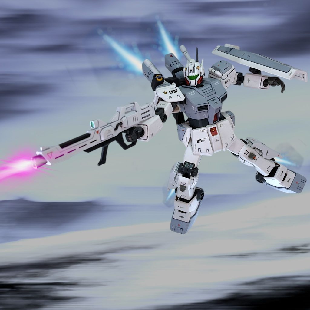 「ニュータイプ専用ガンダムと比べると緩いが、このジムも十分動けるッ」