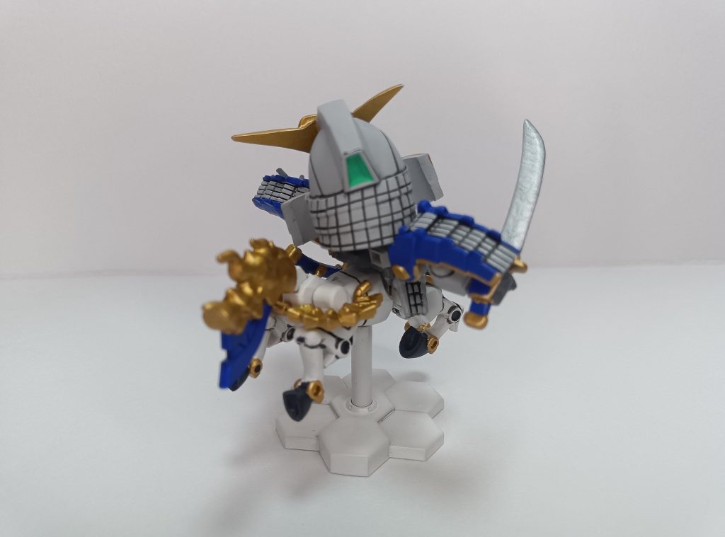 仮組み状態ではパーツがポロポロと非常にイライラしましたが、工作自体は思ったほど難しくはなく、合わせ目、パーティングライン消しにはアルゴファイルのマジスクが役立ちました。