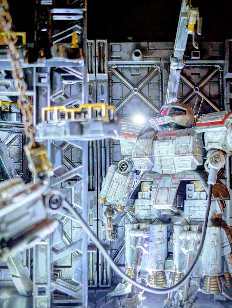 製造ではなく修理工場ですね、突貫の😸人を作る余裕がなく、、カンベンしてください💧