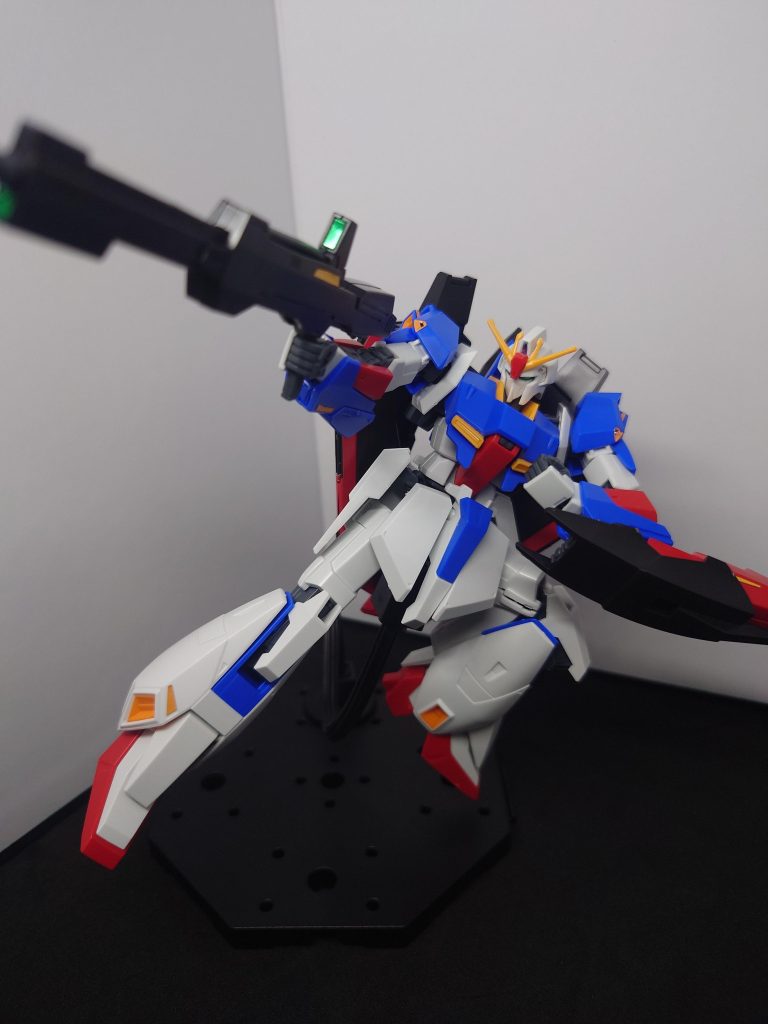 ビームライフルを持ったポーズは上手くいってると思います(*´︶`)