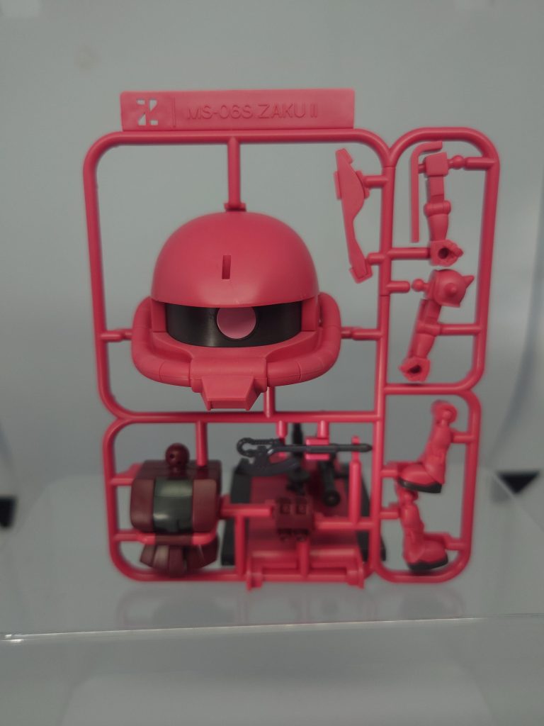 ランナータイプも撮りました。ザクプラくん同様飾る時はこのランナータイプにしてます(*´︶`)