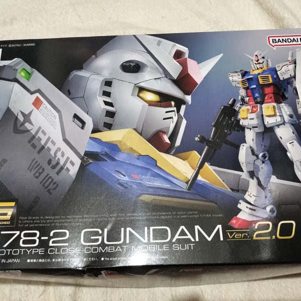 最後の積みプラ発売日に買ったRG GUNDAM 2.0バルカン辺りの金型が修正されてるらしいけど、初期ロット作ってしまったらしばらく次はないゆっくりやっていきます（2枚目）