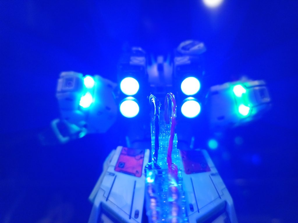 MG νガンダム Ver.Ka サイコフレーム発動イメージカラー–8枚目/制作者：福田　義康