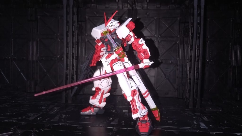 ガーベラ・ストレートもいいがビームサーベル持ちもいいな。