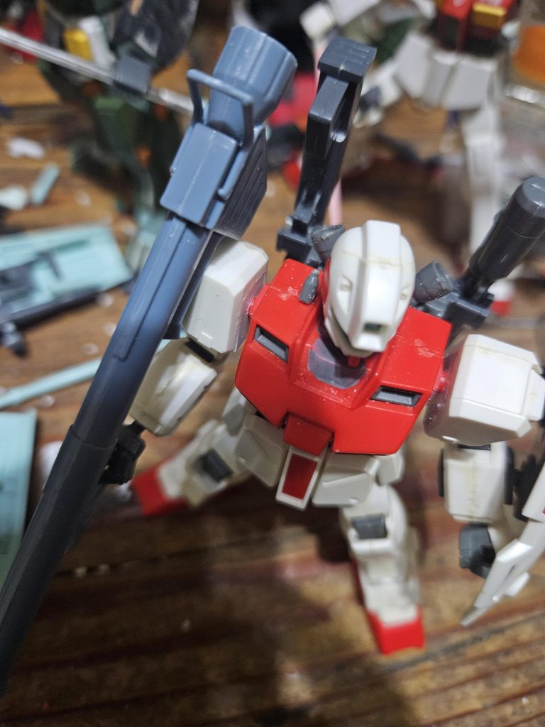 作品名：あっー!!<p>ついにジムコマのアンテナ折れたwww 絶対折れると思ってたがついに折れた(^^; ピアノ線辺りにするか</p>
