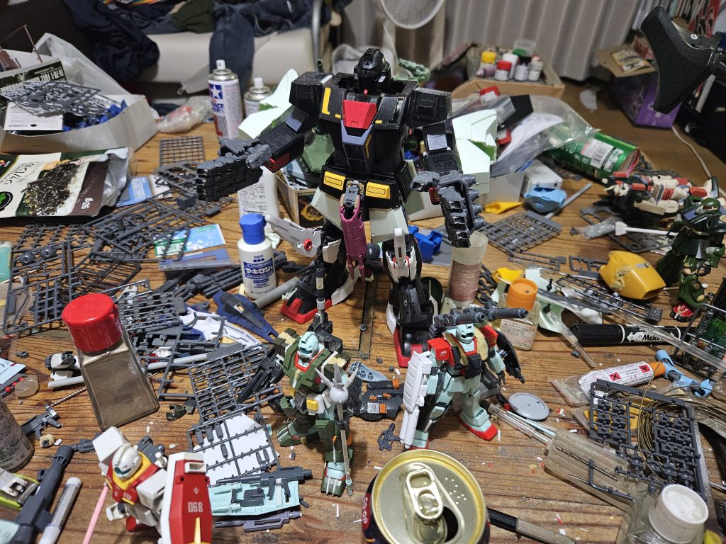 作品名：青森県は無事です<p>むつ市なんだがサイコさんは倒れなかったなぁ ジムさん達は倒れてた(^^; 余震が続いてるけどとりあえず無事なんでジムさんたち弄ります</p>
