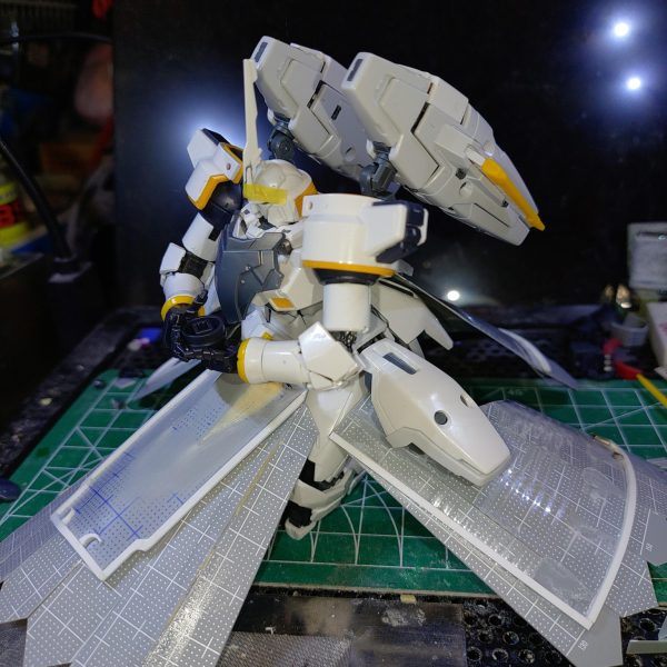 思いの外作業が捗って本体工作完了！後は武器等作れば鬼門の塗装(・ω・｀)年内完成は㍉だけどアナザーコン2作目投稿はイケるかも！？（6枚目）