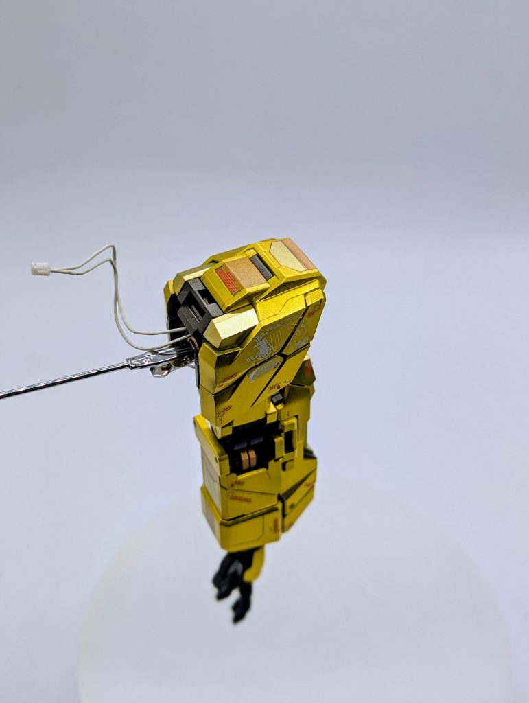 PGユニコーンガンダムフェネクス　メッキ剥がし 全塗装–3枚目/制作者：kenshira0123