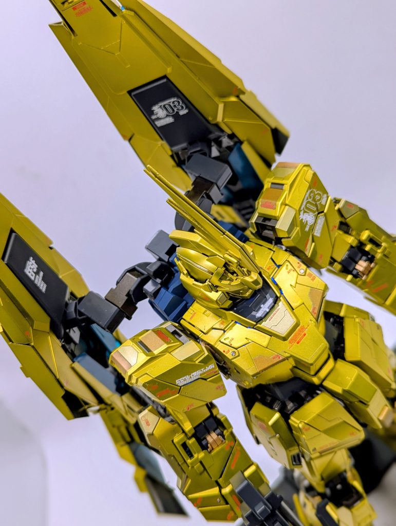 PGユニコーンガンダムフェネクス　メッキ剥がし 全塗装–9枚目/制作者：kenshira0123