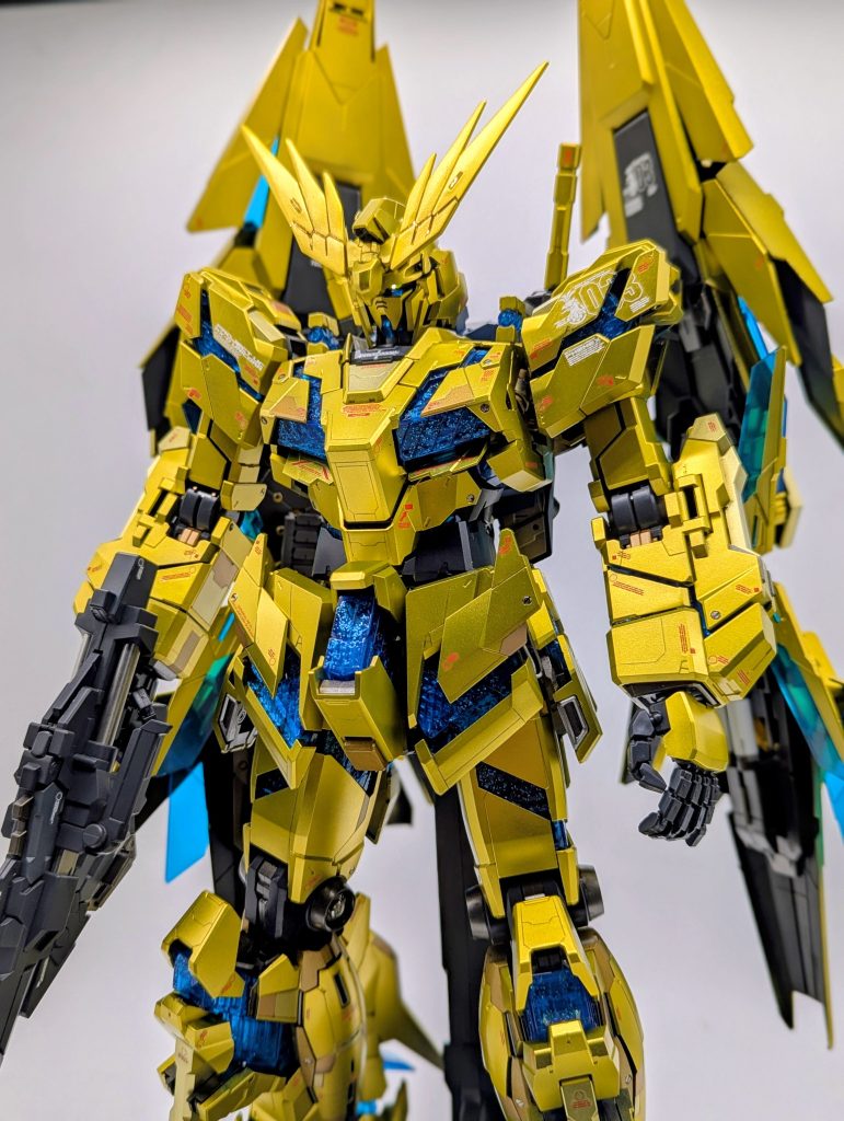 PGユニコーンガンダムフェネクス　メッキ剥がし 全塗装–8枚目/制作者：kenshira0123