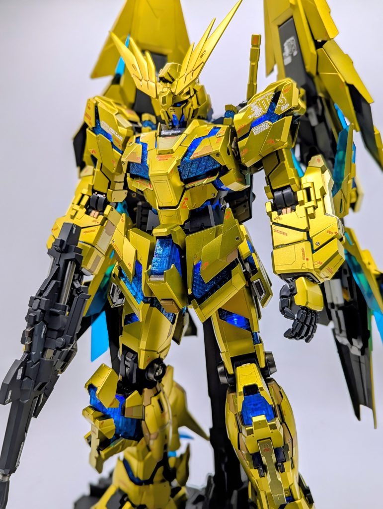 PGユニコーンガンダムフェネクス　メッキ剥がし 全塗装–4枚目/制作者：kenshira0123