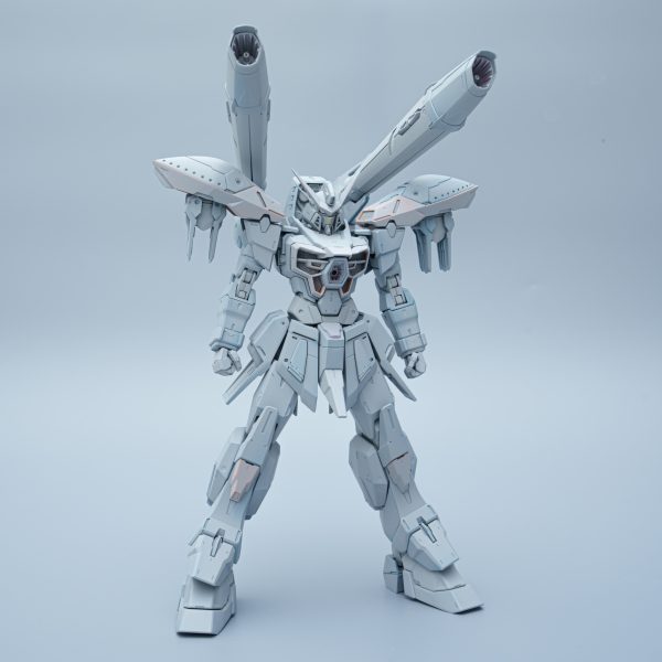 小さな傷が何ヵ所かあったから修正してそしたら塗装だ！（2枚目）