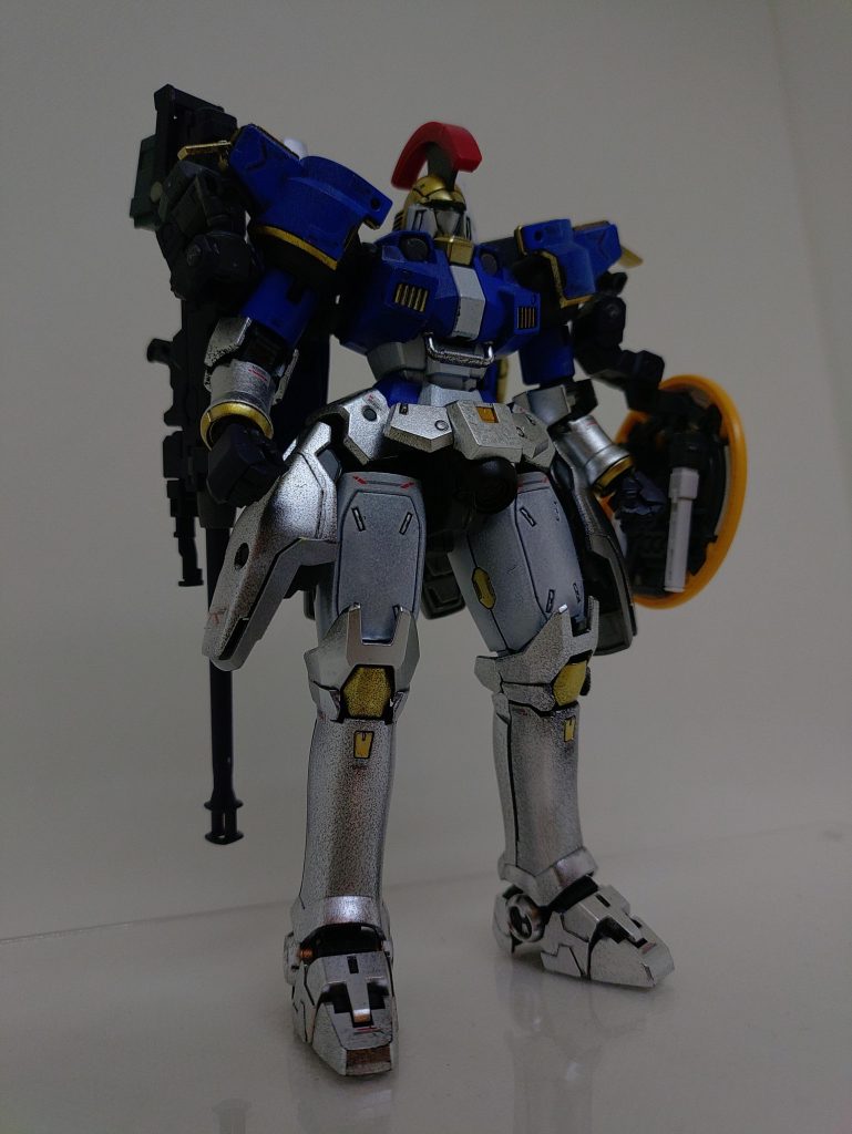1/144のトールギスⅡを素体にしたかったのですが買えないので思い切ってRGトールギスEWを使いました！組んでて思った、このキット出来良すぎ‼️