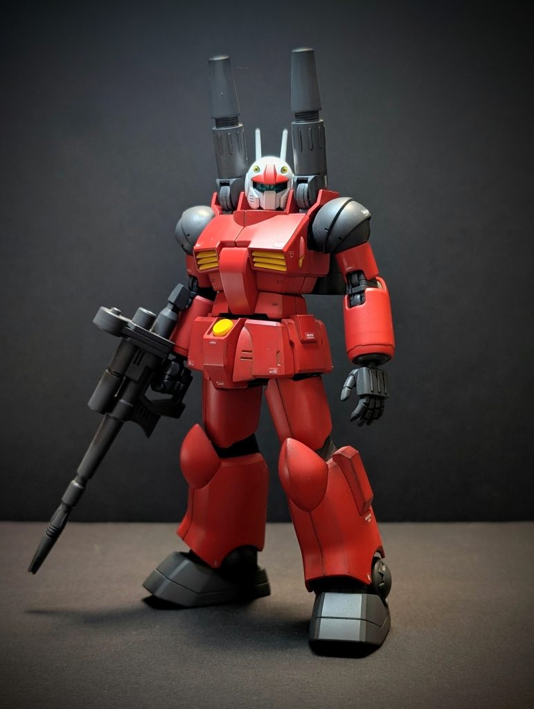 ガンキャノンはマッシブで好きです!!スタイリッシュなかっこいい機体もいいんですが頑丈そうな機体は兵器として強そうで好みです!