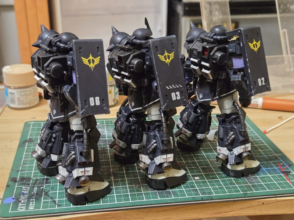 残す有名処はマツナガ機となりますが発売してくれますかねぇ(((^_^;)パーソナルマーク含め肩アーマーの塗装メンドそうなんでぜひ商品化してほしいです💦