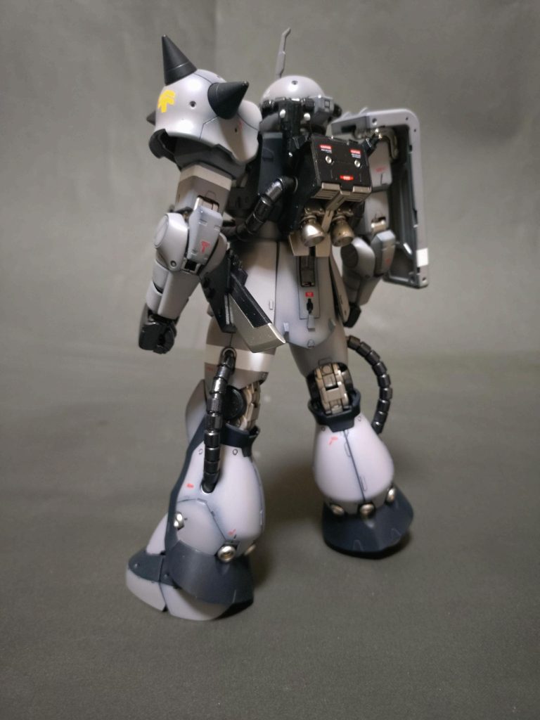 《MS-06S イワモト中尉機》–4枚目/制作者：のぴお