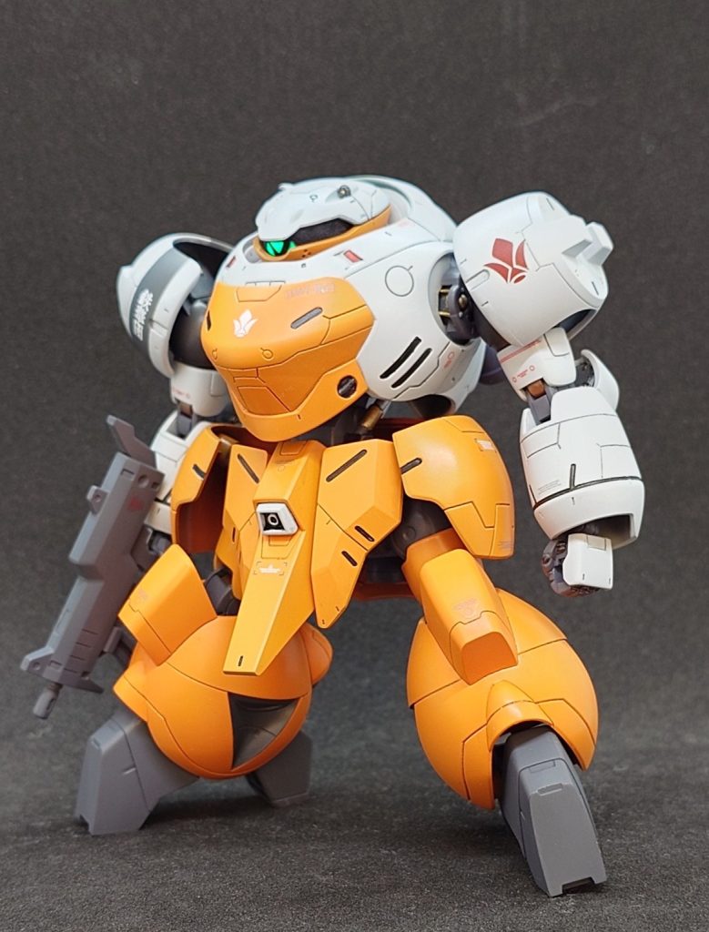 デカール貼ってつや消し吹いて撮影です。