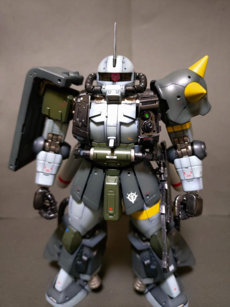 《MS-06R2改 グラーフ大佐機》–5枚目/制作者：のぴお