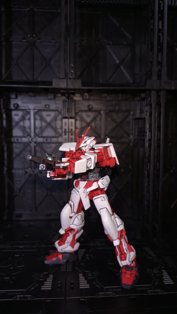 ビームライフル構える姿撮るの難しい。