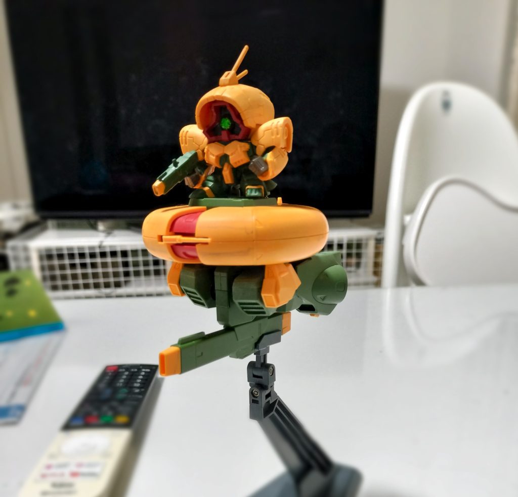 作品名：こういう組み合わせもなかなか良き<p>食玩旧FWのアッシマーとhguc（製作中） ロボット魂版がプレ値過ぎてサンタさんに貰えなかったので、hgucを少し改造しようと思います。 来年一作目かな</p>

