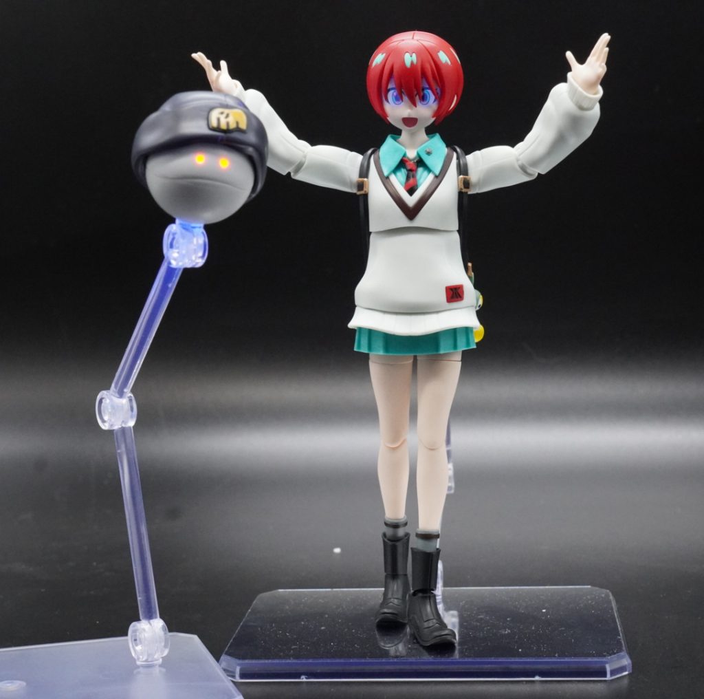 ハロはシールは使わず、筆塗り部分塗装です。