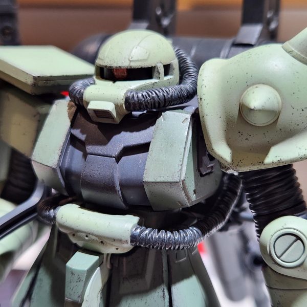 大きいチッピングとウェザリング、デカールは後にして、細かいチッピングだけ終了出来ました。乾燥させてクリアーでセーブしてから続きをしようと思います。（2枚目）