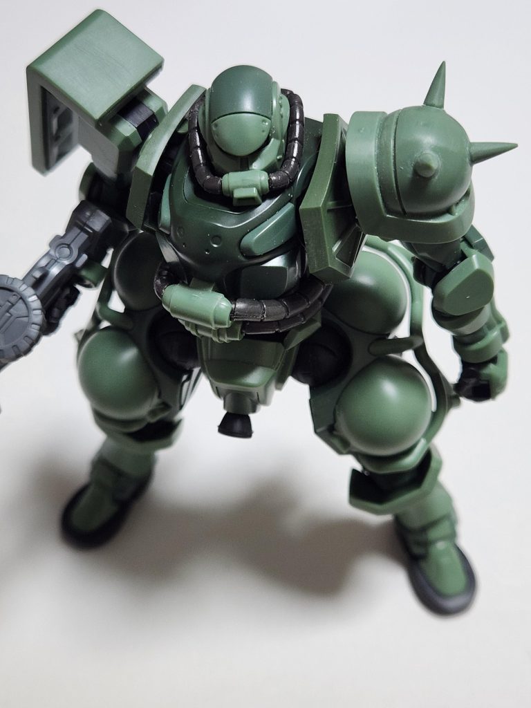 作品名：またまたザク<p>相変わらず出張先で模活しています。出張先ではパチ組みしか出来ませんが、それでも趣味の時間があると充実します。初めてGQザク作りましたが、デザインも設計も新鮮で凄く楽しめました。癖になりそうなキットでした♪</p>
