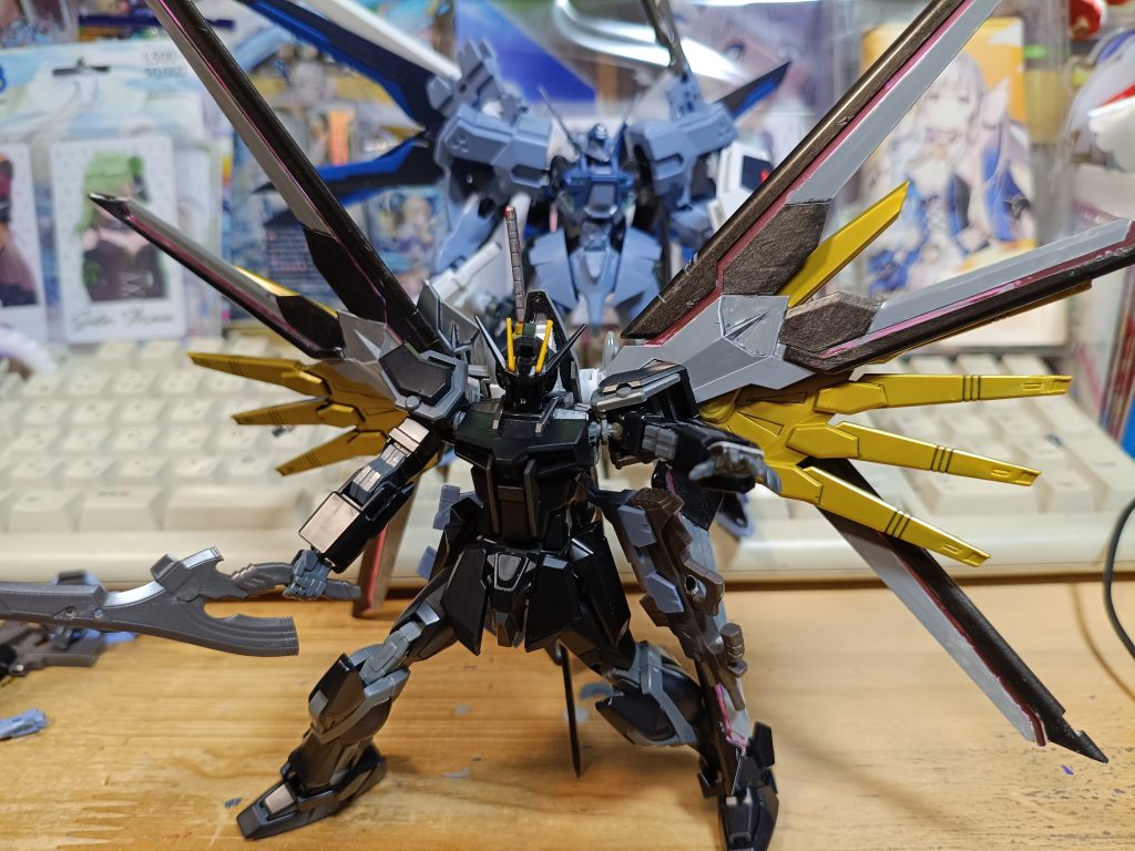 以上です　しかし黒すぎるから闇の堕ちろキラヤマトなのか白銀武なのかどちらでしw