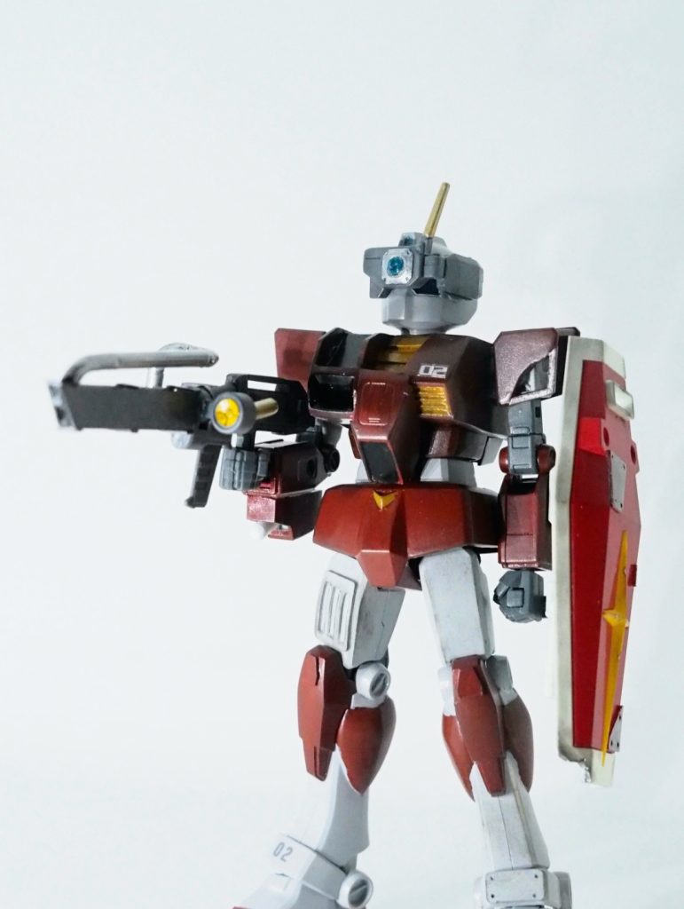 EGベースですが、旧キットを外装として切り貼りしてるので可動はこれが限界です！