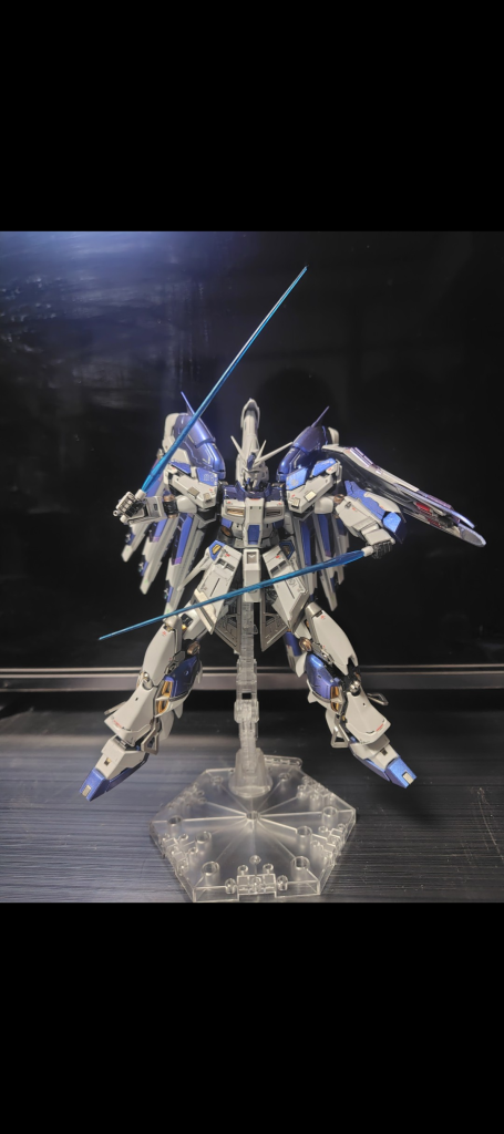 RG Hiニューガンダム–6枚目/制作者:M.Aznable