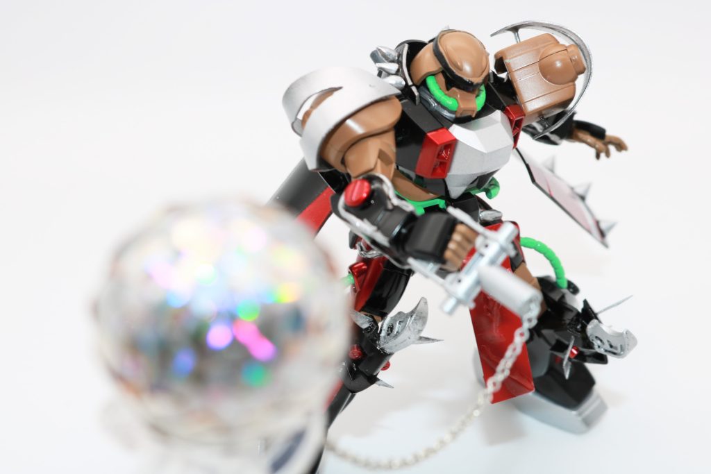 ハンマーアックス6spinこれは鉄球だ…いや、鉄球の中からミラーボールが出てきたぞ！！！！ぶん☆投げた！！