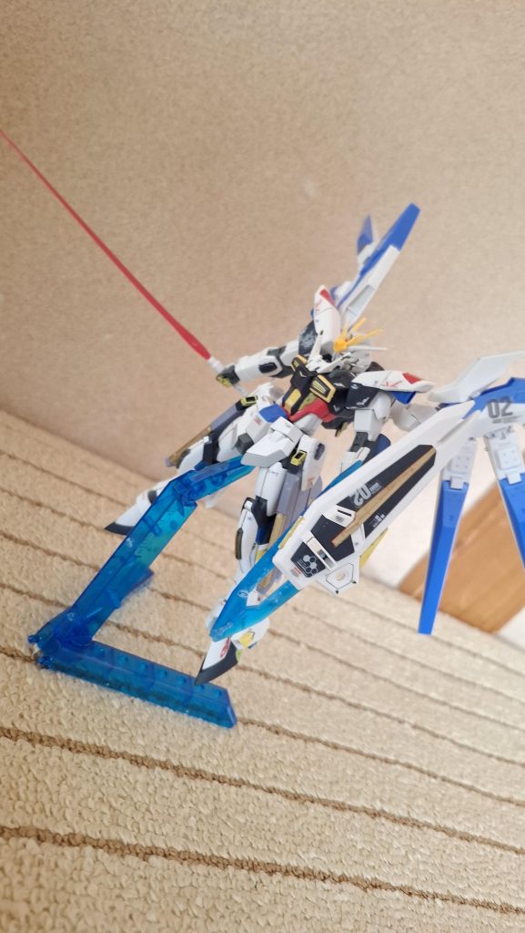 ビームサーベル 1出力を変え、緑カラーから通常カラーに戻した。