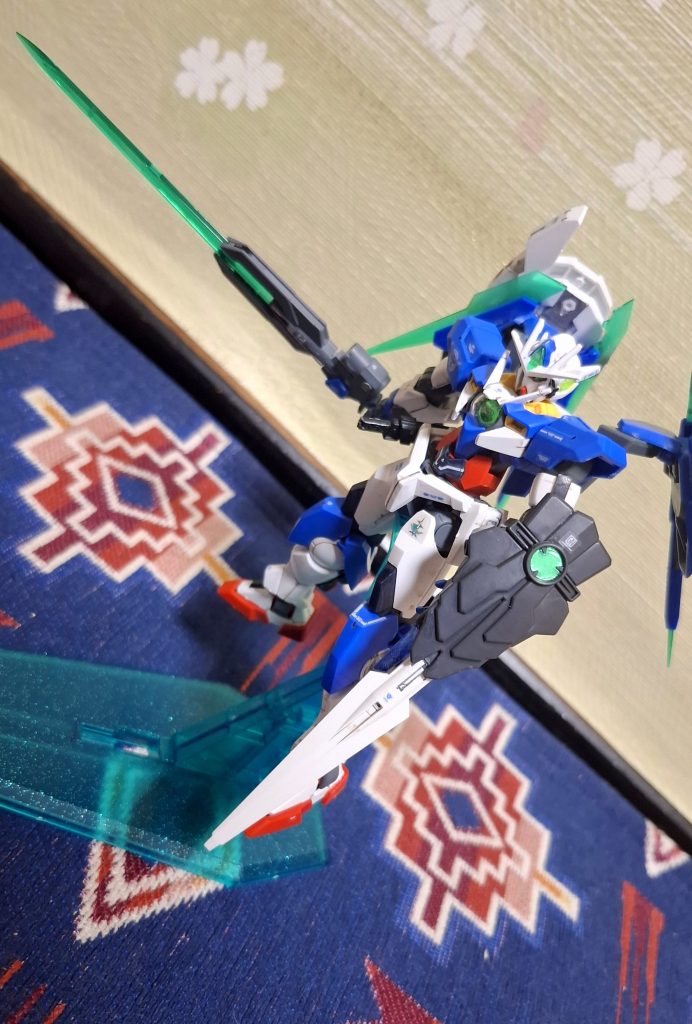 新武器GNシールドⅣ(シールド周りのみGNフィールド張ることが可。)