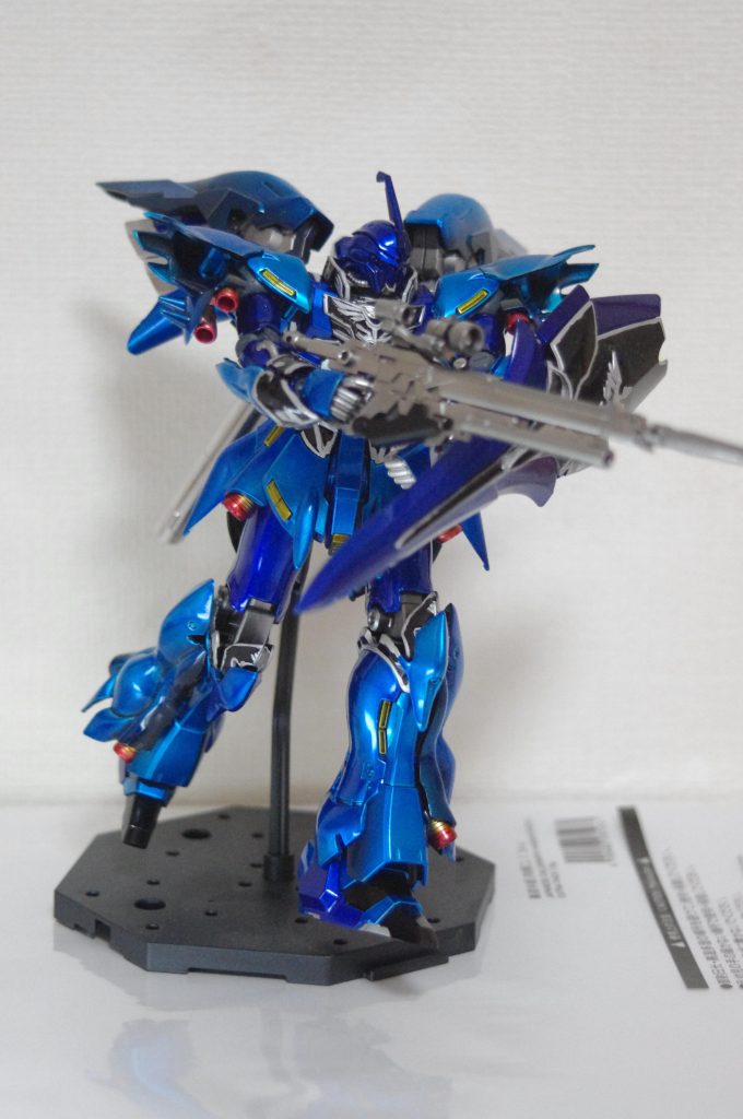 シナンジュHGはブルー 