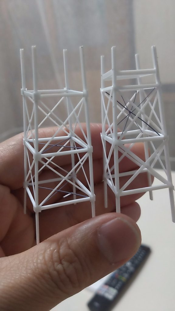 何回か作り直してます初のジオラマだったのでwほんとは、建物とかもつりたかったですし、もっと兵士置くつもりでしたが、時間もなくここまでになってしまいました(> <)w