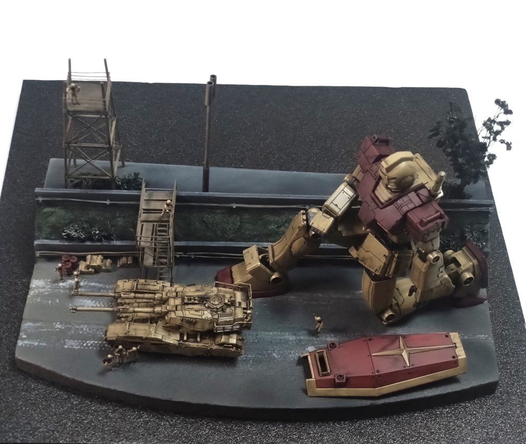 たとえ、量産機であるジムであろうと、湯水の如く戦場に送り込むことはやっぱりできなかったはずで、連邦の兵士たちですら物珍しく見えたはずだよなぁ。なんて想像しながら